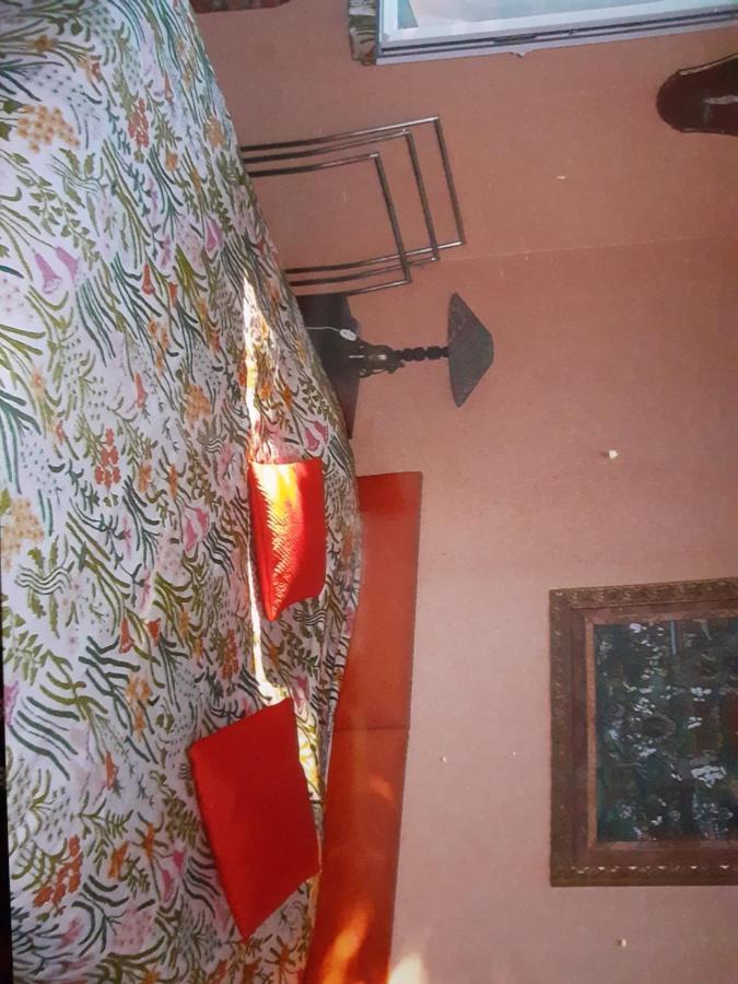 Peti Kaz Hotel Saint-Seurin-sur-l'Isle Exterior foto
